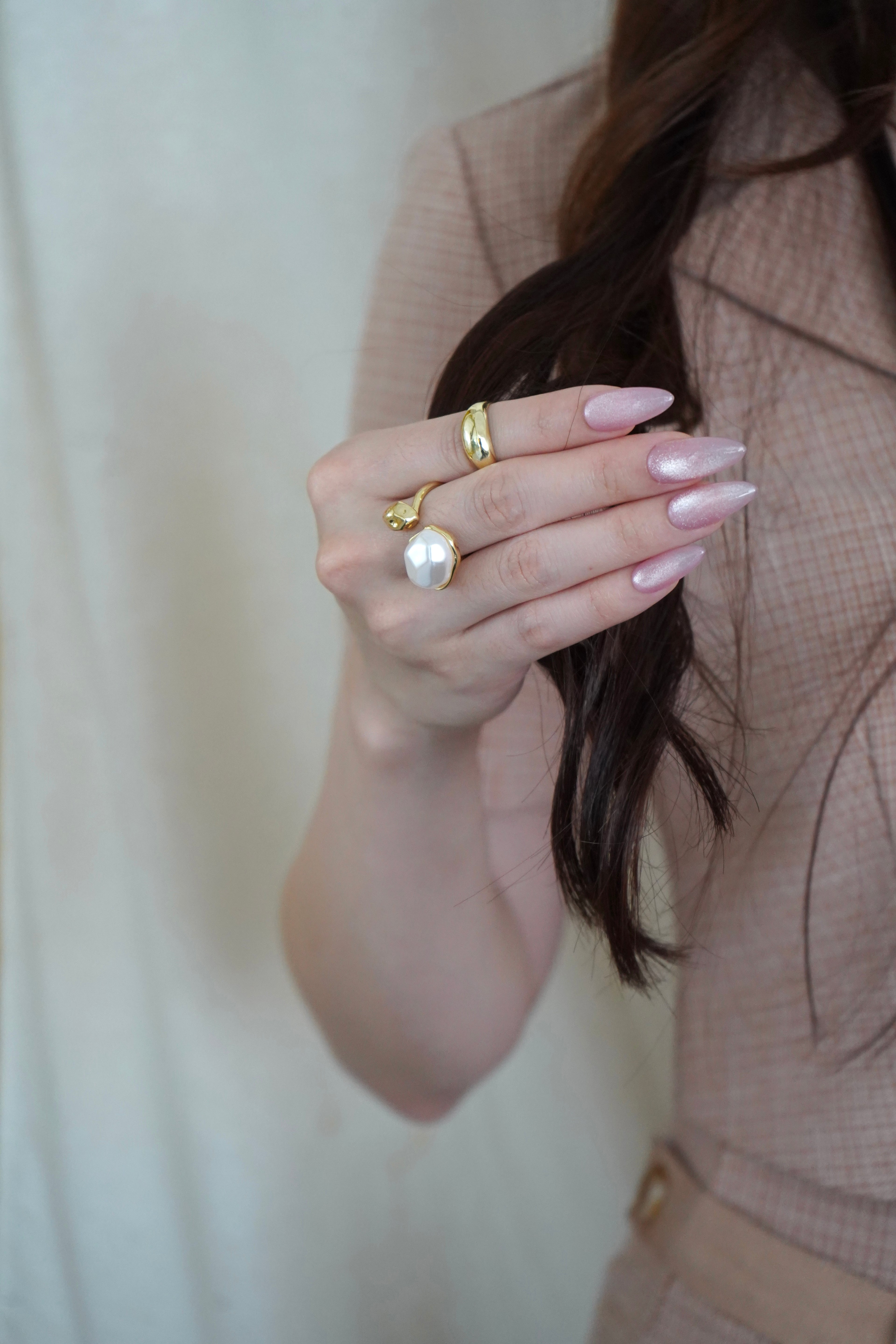 Blush Cat Eye